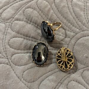 Elegant Black and Gold Women's Earrings
